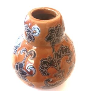 Vintage floral bud vase. Beautiful orange tones.
